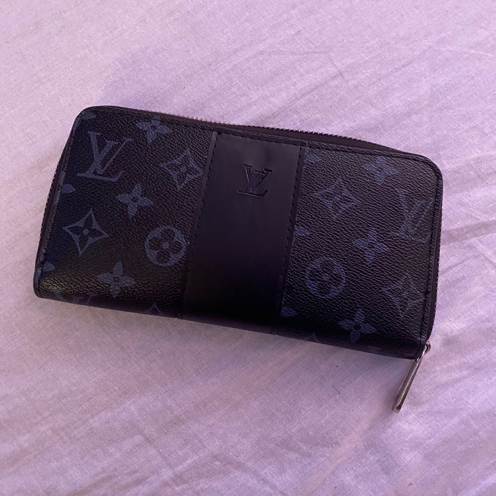 Luis Vuitton Wallet